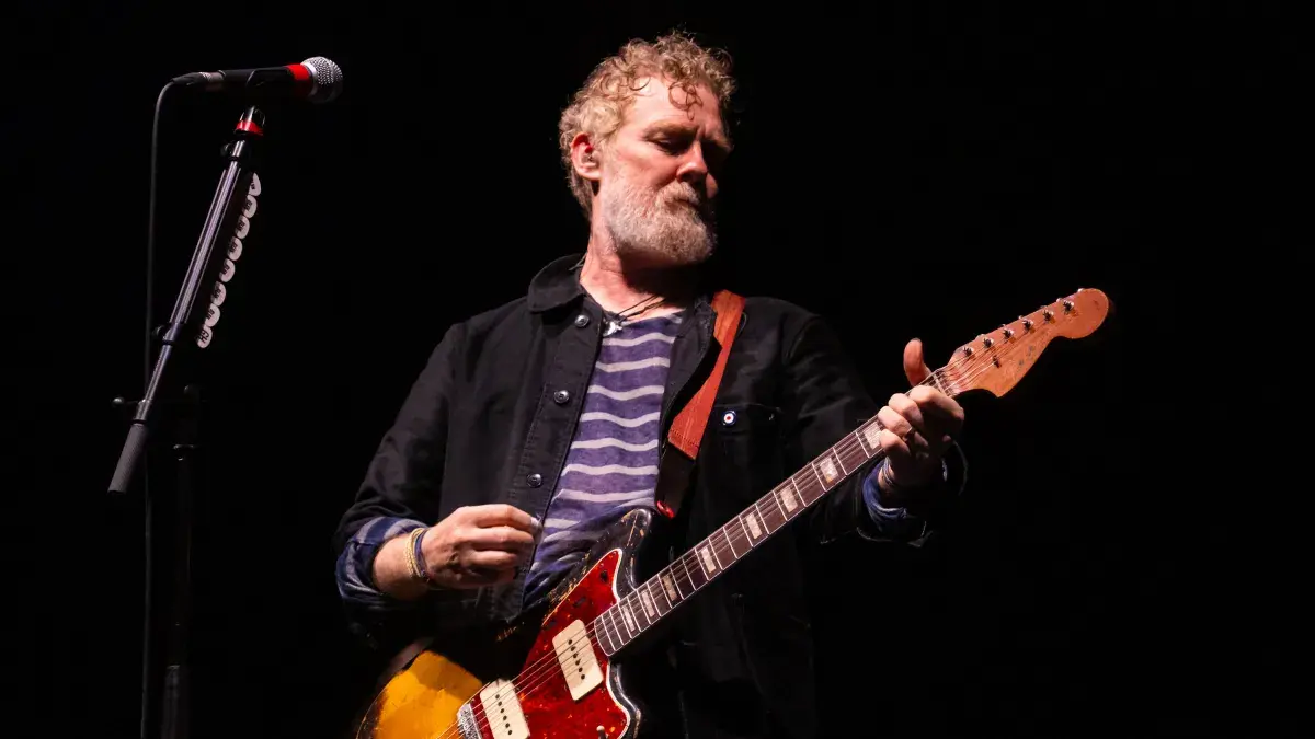 Glen Hansard performing